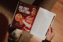 Load image into Gallery viewer, Winter 2022 Single Issue